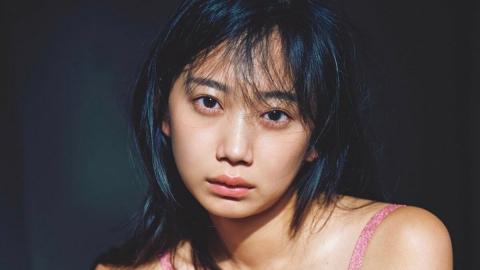 173cmに9頭身の抜群スタイル “伝説のレースクイーン”相沢菜々子が『週プレ』