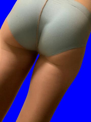 母