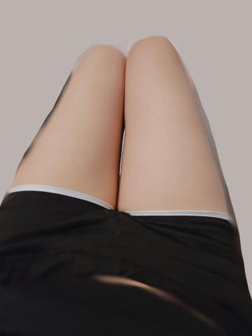 こんな太もも、好き？