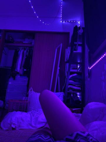 私の部屋ラブホ感覚で使いませんか？w一緒に