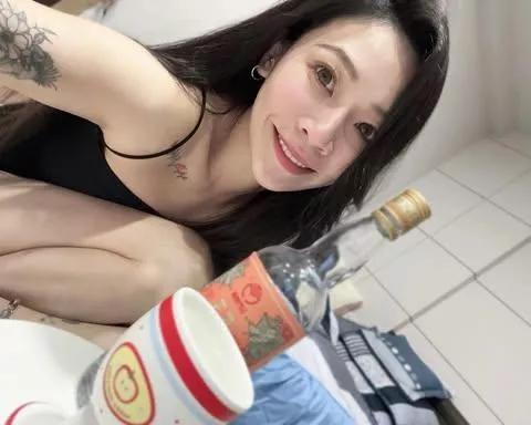 欲情美女 まったくのウソ
