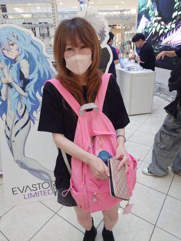 ○川里奈